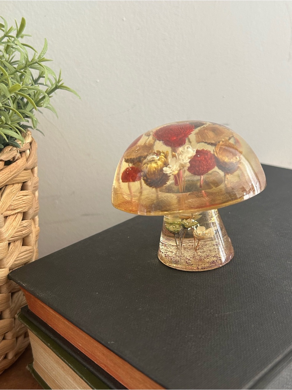 Vintage  Lucite Mushroom  floral paperweight Decor